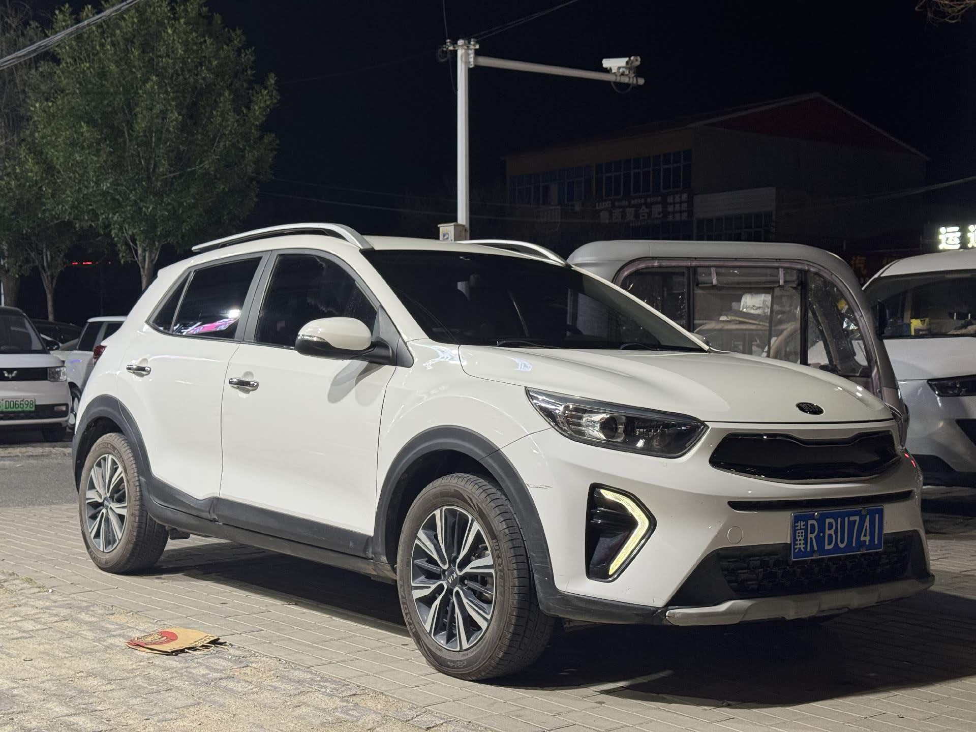 Kia KX1 2020 car image #3