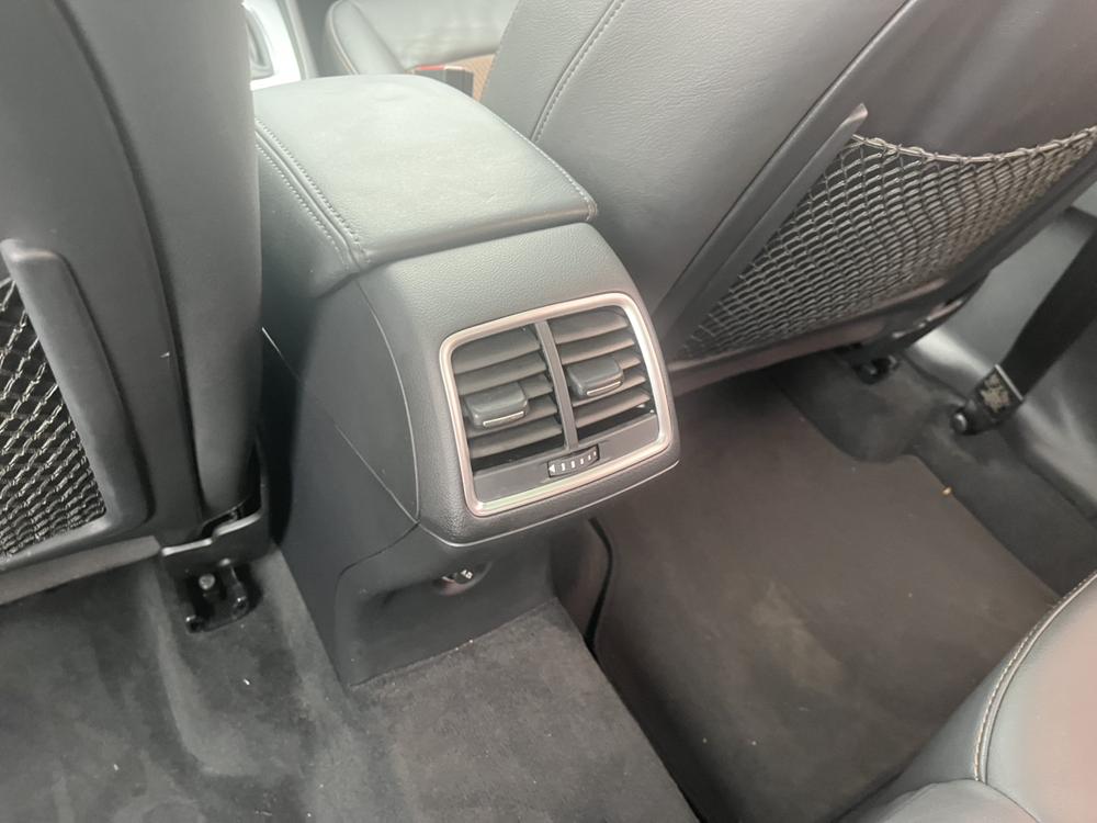 Audi Q3 2018 immagine di auto #11