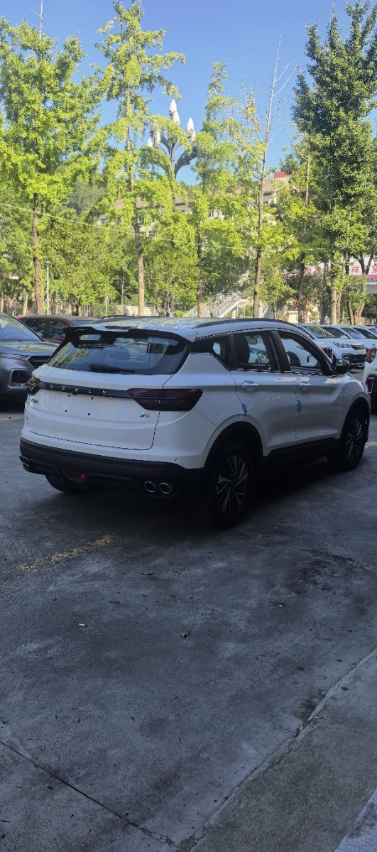 GEELY Coolray 2026 #5 GEELY Coolray 2026 صورة سيارة #5