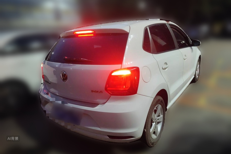 Volkswagen Polo 2015 #7 Volkswagen Polo 2015 car image #7
