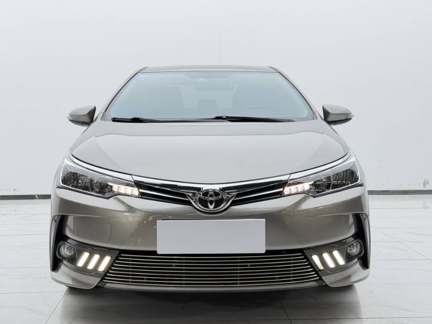 Toyota Corolla 2017 car image #2