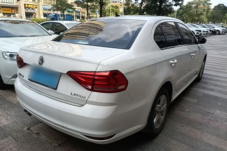 Volkswagen Lavida 2016 car image #7