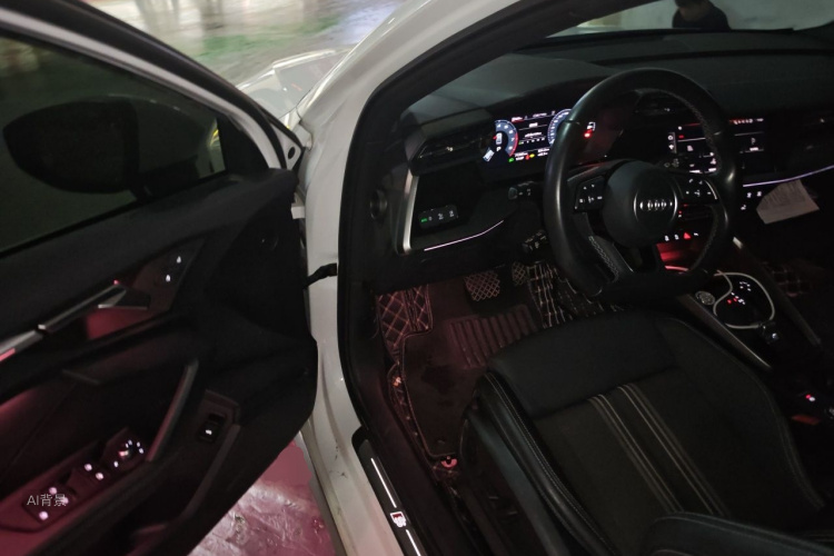 Audi A3 2024 car image #18
