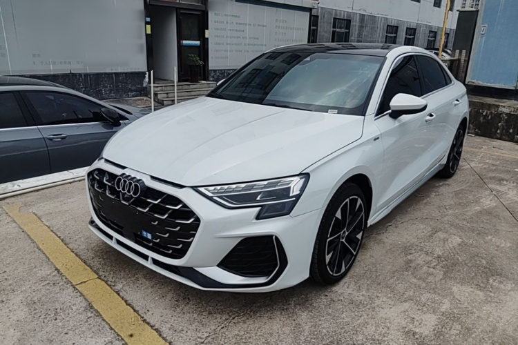 Audi A3 2026 car image #2
