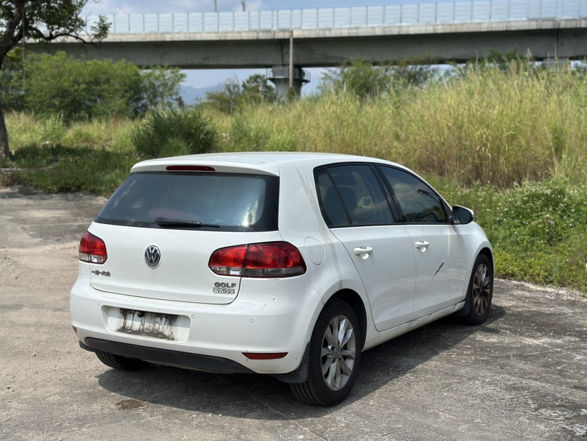 Volkswagen Golf 2011 #7 Volkswagen Golf 2011 car image #7