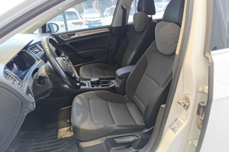 Volkswagen Golf 2020 #15 Volkswagen Golf 2020 صورة سيارة #15