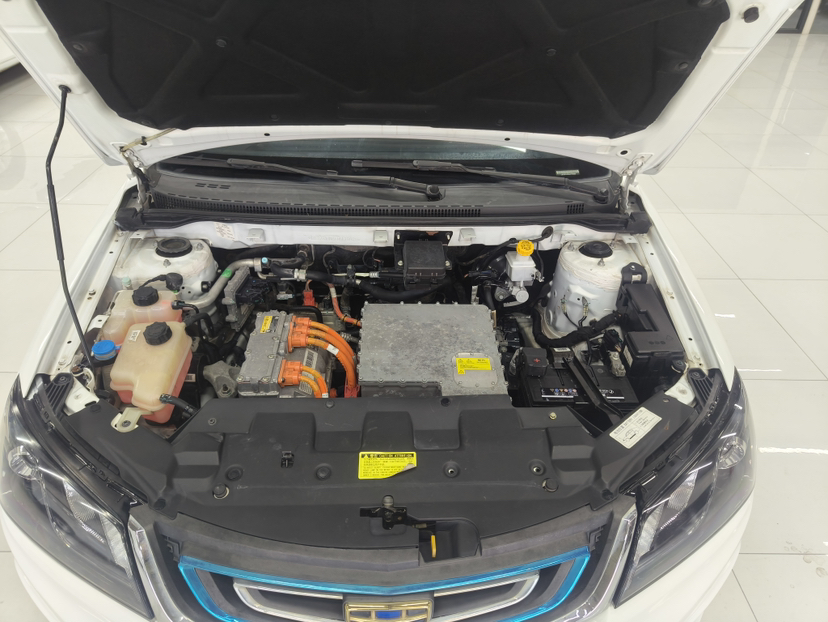 GEELY Emgrand New Energy 2018 car image #5