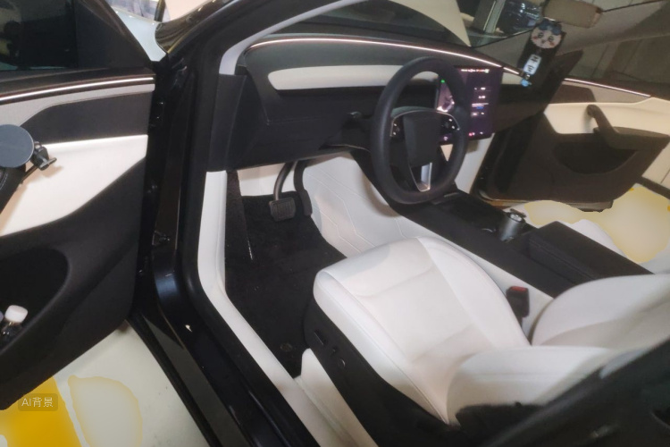 Tesla Model Y 2025 #18 Tesla Model Y 2025 car image #18