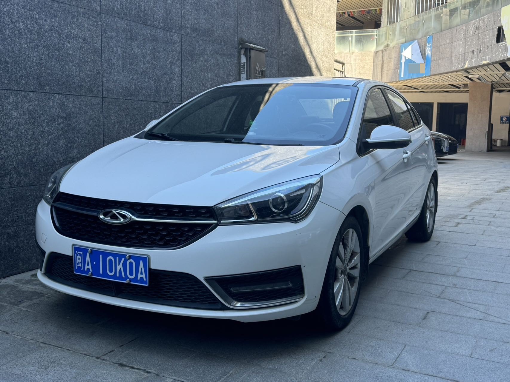 Chery Arrizo 5 2016 car image 