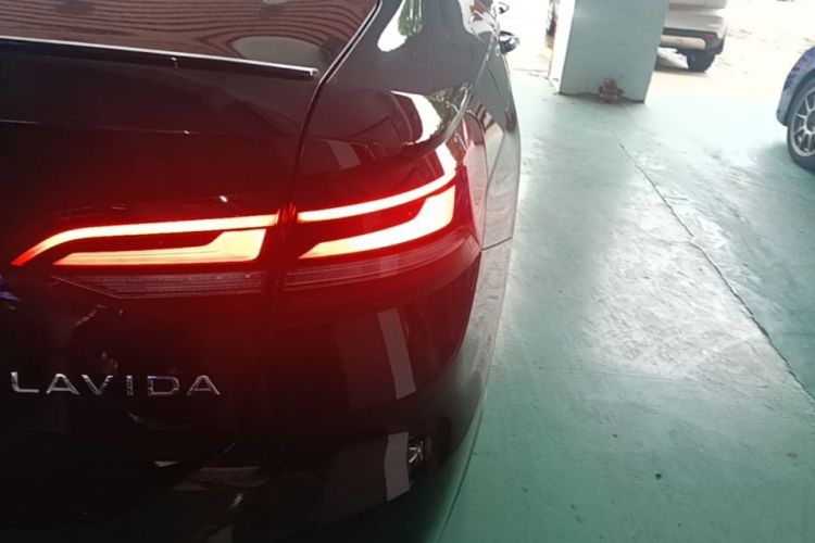Volkswagen Lavida 2025 car image #8