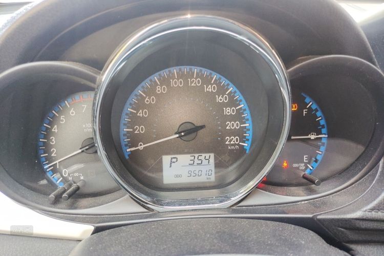 Toyota Vios 2020 car image #13