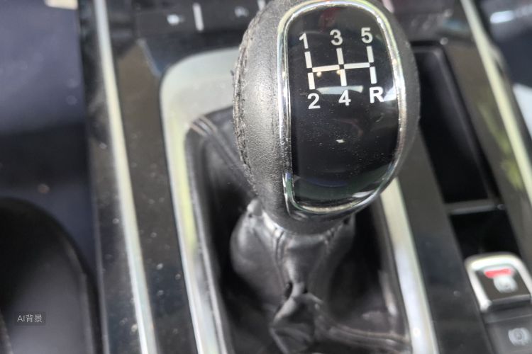 Jetour X70S 2019 #16 Jetour X70S 2019 car image #16