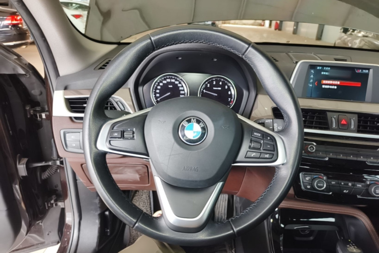 BMW X1 2019 #11 BMW X1 2019 car image #11