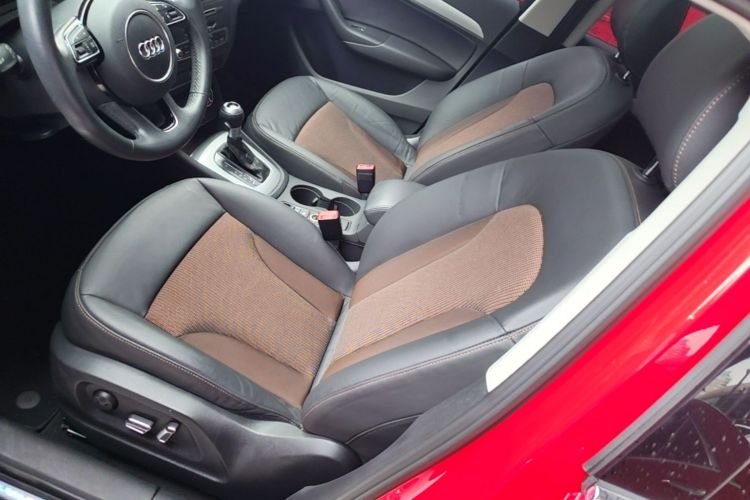 Audi Q3 2018 car image #15