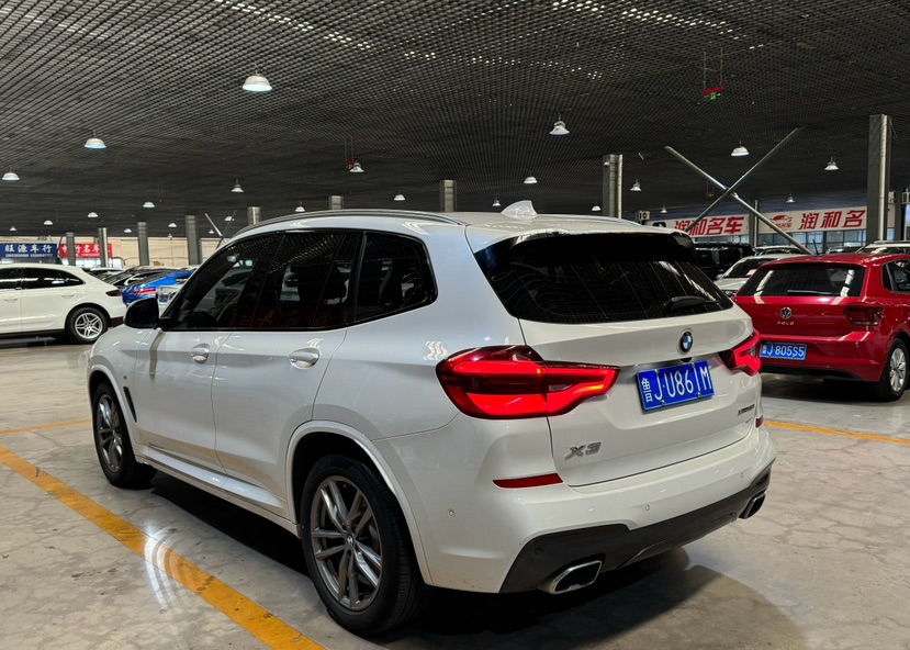 BMW X3 2019 #4 BMW X3 2019 car image #4