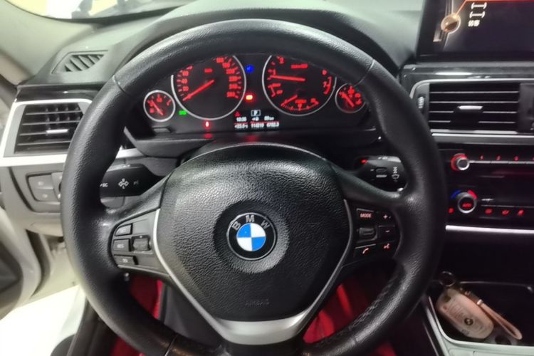 BMW 3 Series 2016 #11 BMW 3 Series 2016 car image #11
