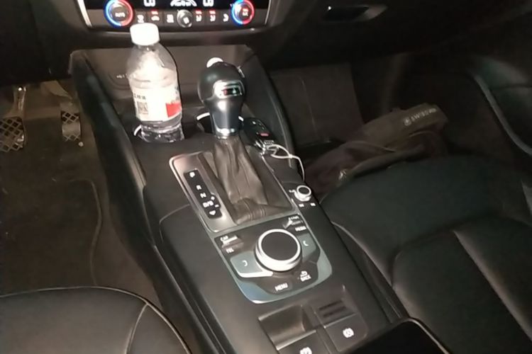 Audi A3 2017 car image #14