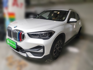 BMW X1 2020 BMW X1 2020 car image