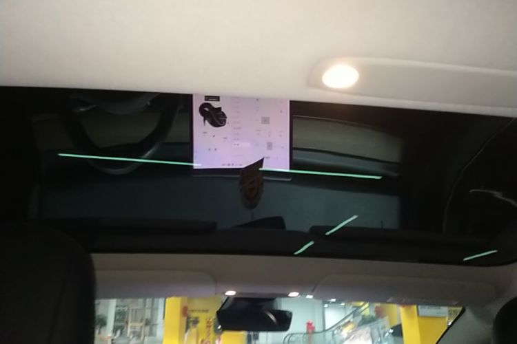 Tesla Model 3 2020 car image #18