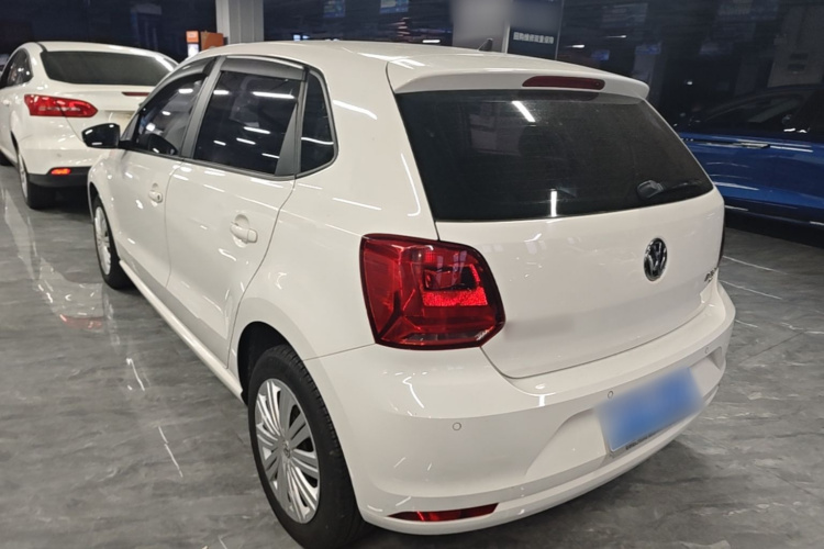Volkswagen Polo 2016 #5 Volkswagen Polo 2016 car image #5