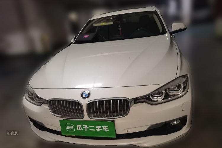 BMW 3 Series 2019 car image #3