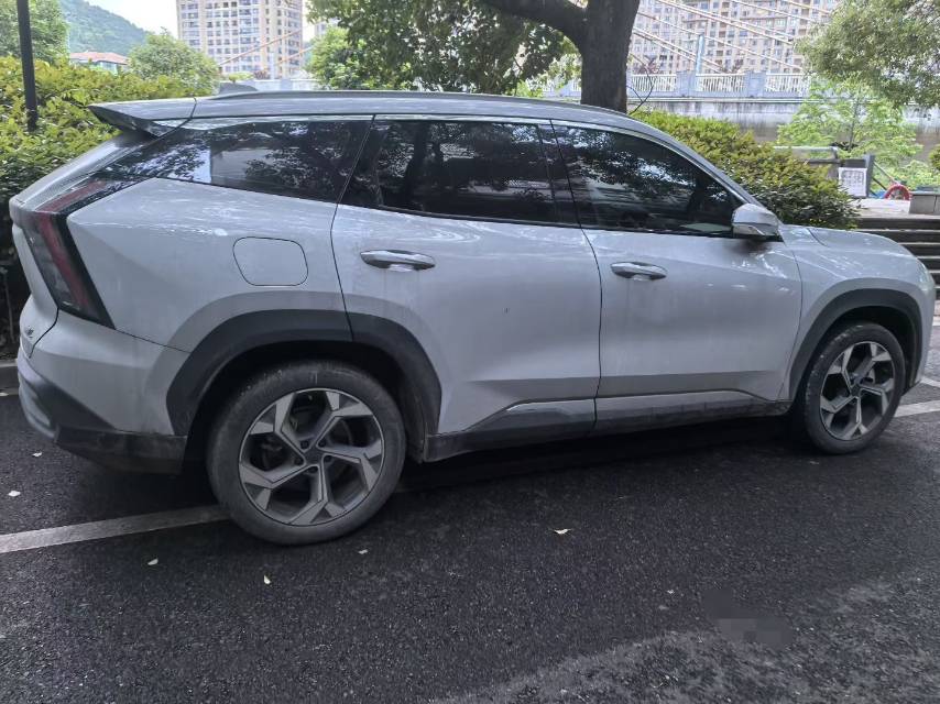 GEELY Boyue L 2024 car image #5