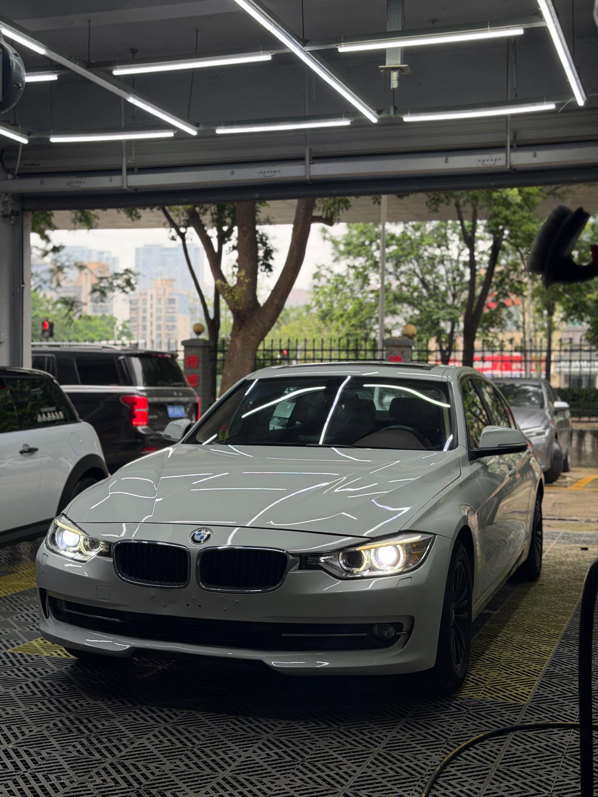 2013 2013 car image