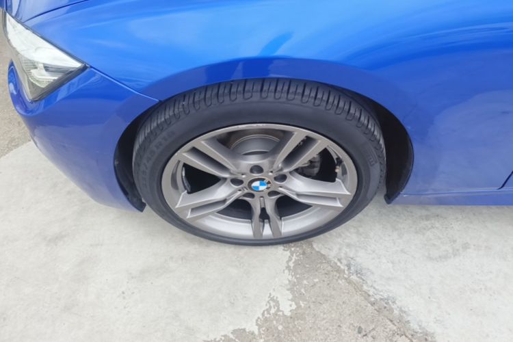 BMW 3 Series 2019 #9 BMW 3 Series 2019 car image #9