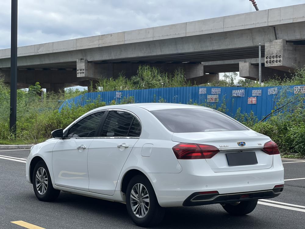 GEELY Emgrand 2018 #4 GEELY Emgrand 2018 car image #4