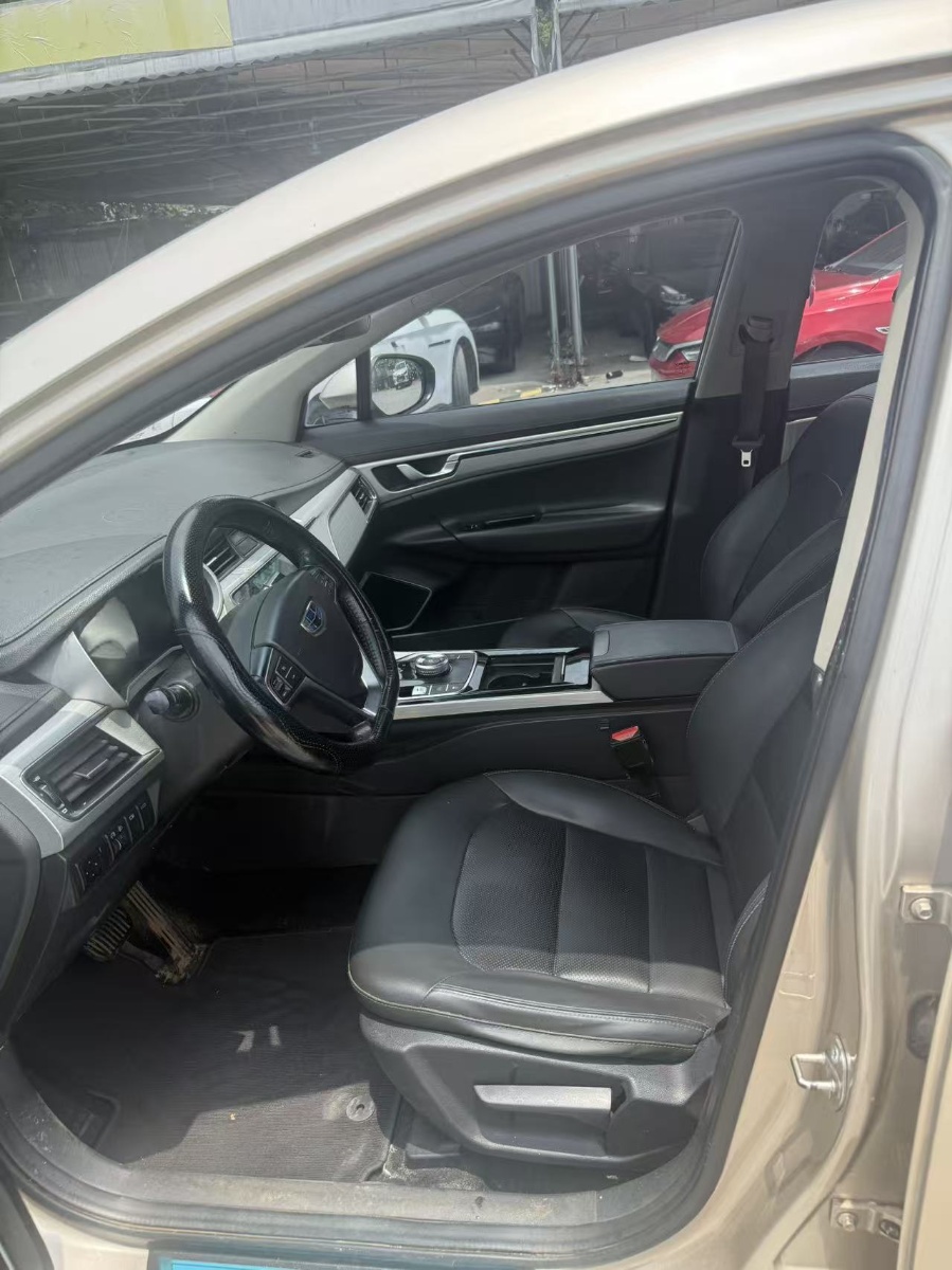 GEELY Emgrand GSe 2019 car image #7