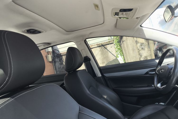 GEELY Emgrand 2021 #18 GEELY Emgrand 2021 car image #18
