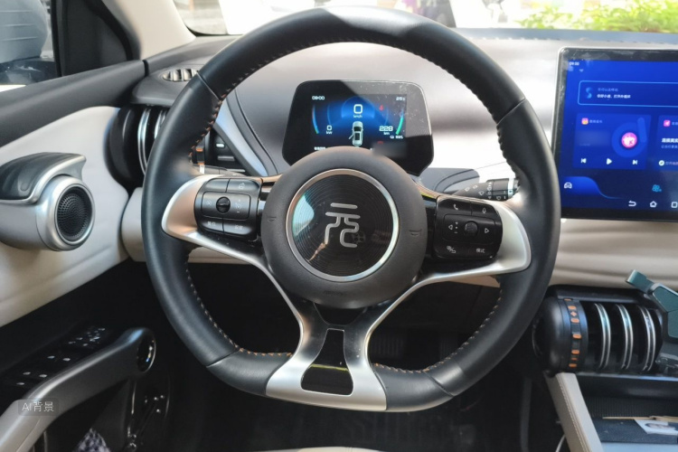 BYD Yuan Plus 2023 car image #12