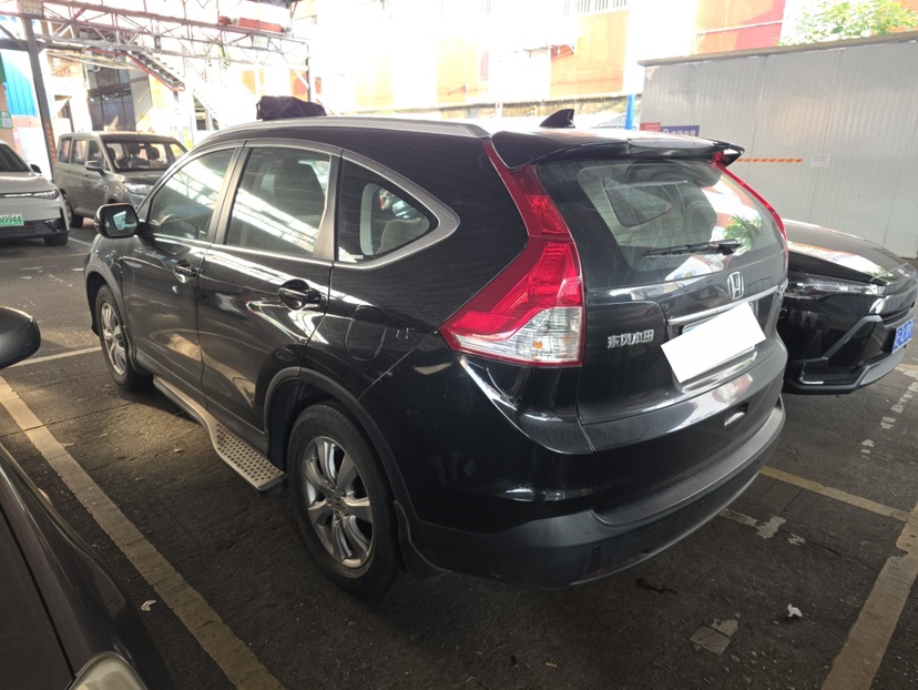 Honda CR-V 2015 car image #2