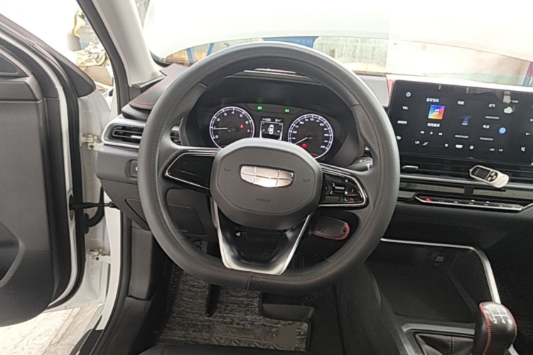 GEELY Emgrand 2026 #11 GEELY Emgrand 2026 image de voiture #11