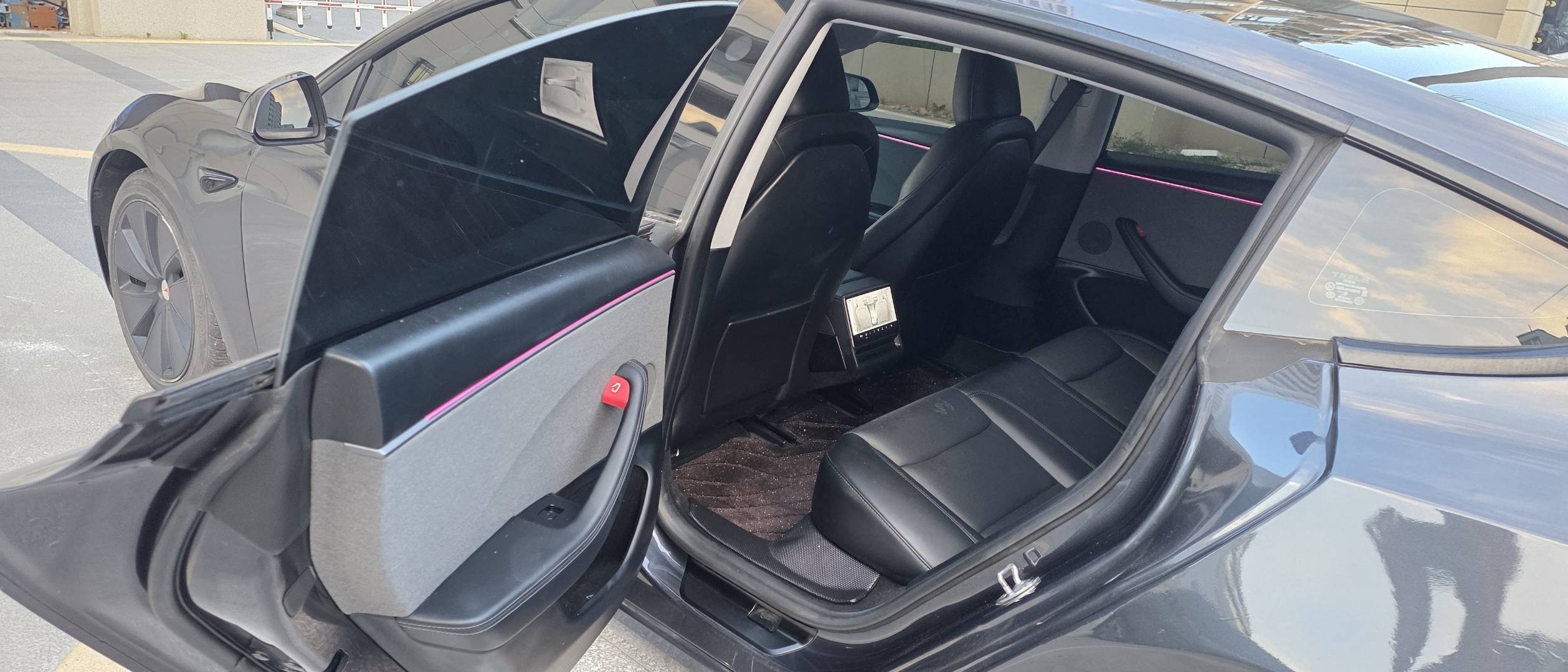 Tesla Model 3 2025 immagine di auto #5
