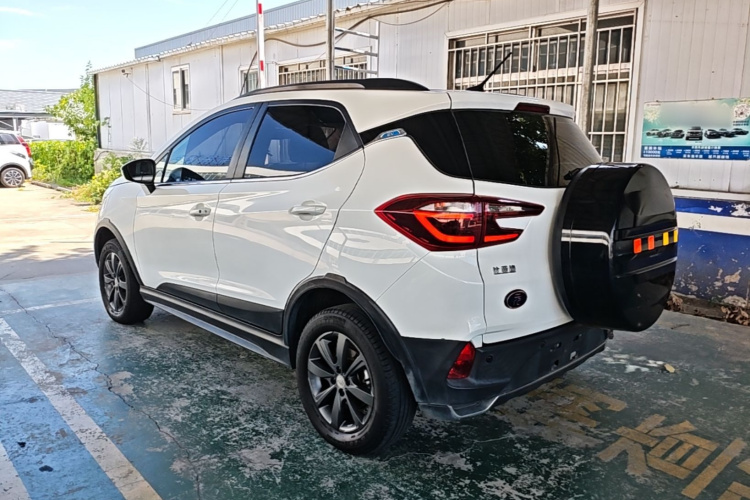BYD Yuan New Energy 2019 car image #5