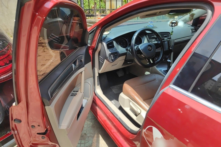 Volkswagen Golf 2015 car image #18