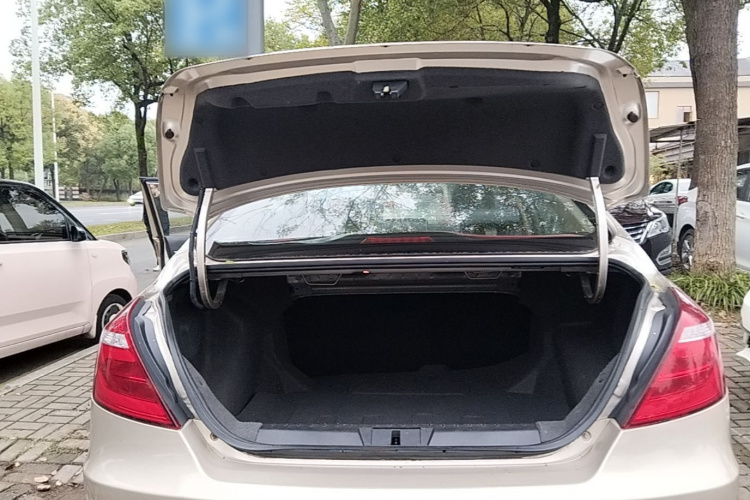 GEELY Emgrand 2017 #19 GEELY Emgrand 2017 car image #19