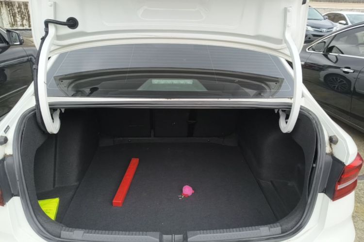 Volkswagen Lavida 2021 car image #19