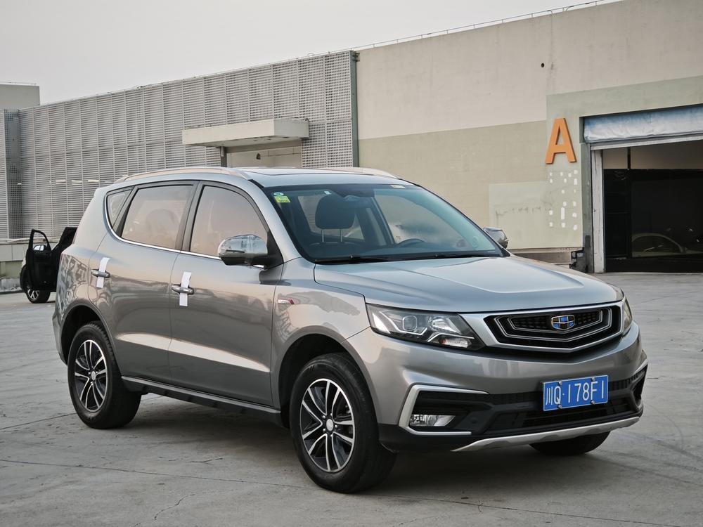 GEELY Vision X6 2018 immagine di auto #3