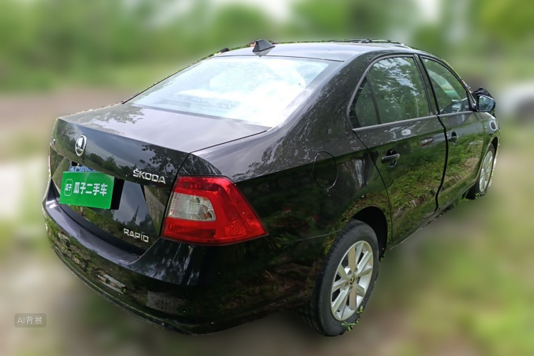 Skoda Rapid 2015 #7 Skoda Rapid 2015 image de voiture #7