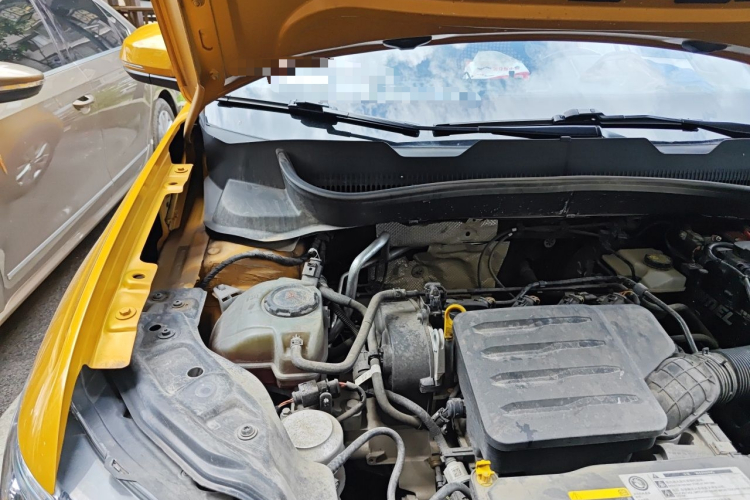 Volkswagen T-Cross 2021 car image #28