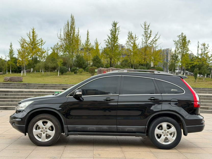 Honda CR-V 2011 #5 Honda CR-V 2011 صورة سيارة #5