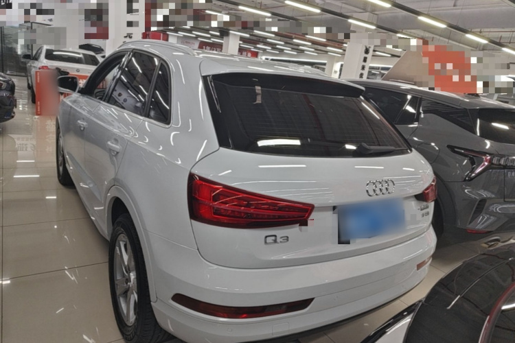 Audi Q3 2016 #6 Audi Q3 2016 car image #6