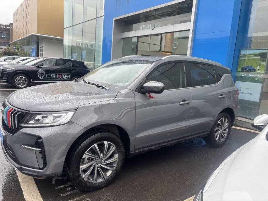 GEELY Vision X6 2023 car image #5