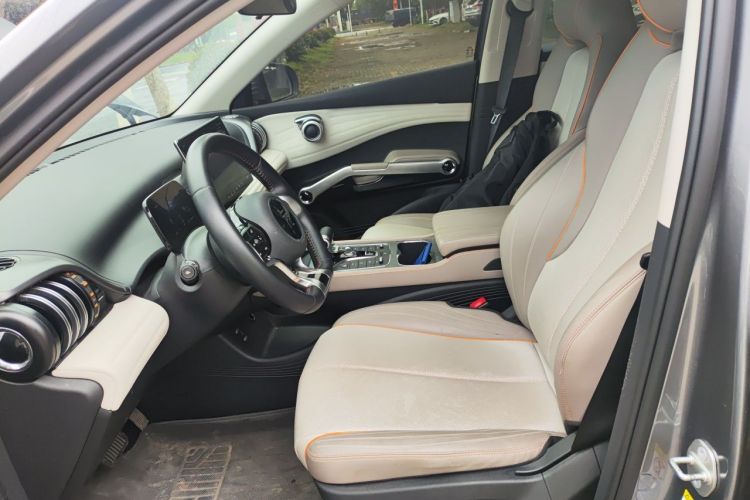 BYD Yuan Plus 2023 immagine di auto #19