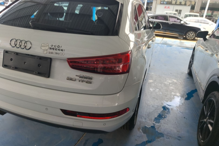 Audi Q3 2018 #8 Audi Q3 2018 car image #8
