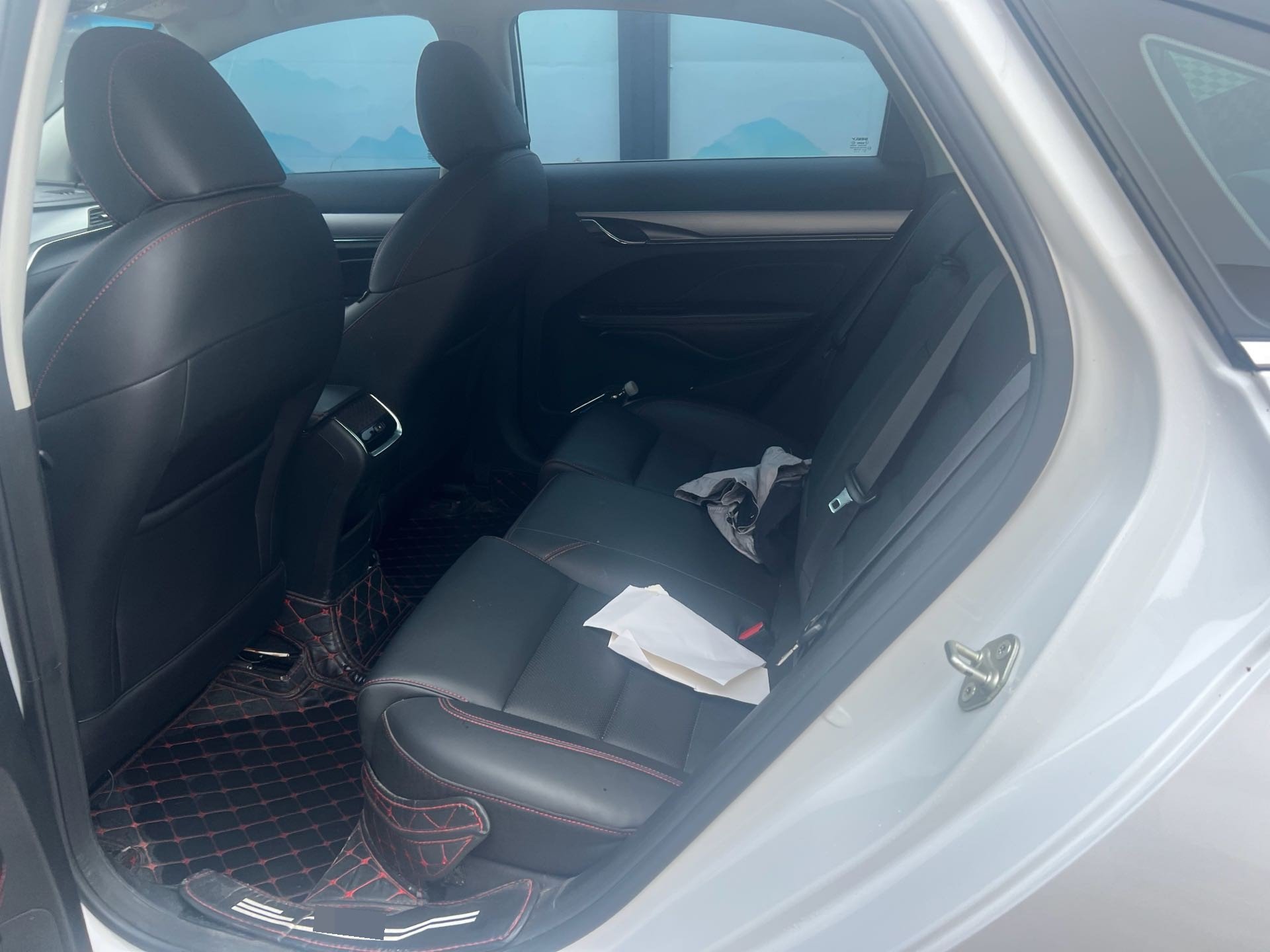 GEELY Binray 2020 car image #4