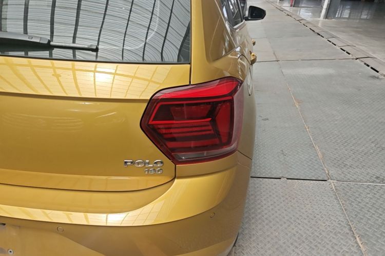 Volkswagen Polo 2020 car image #8