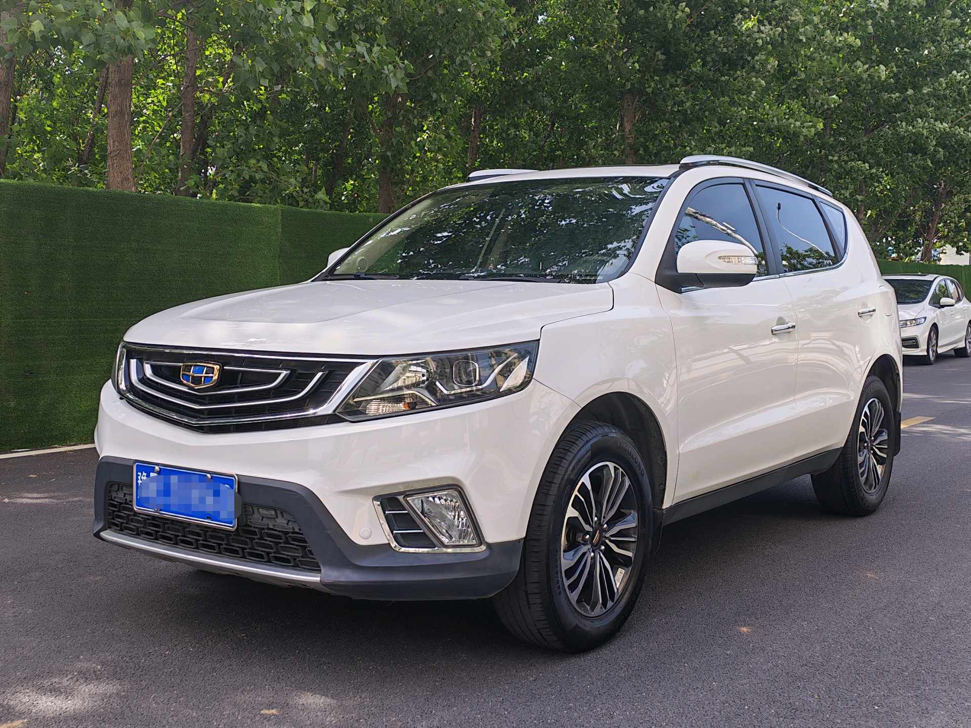 GEELY Vision X6 2017 car image 
